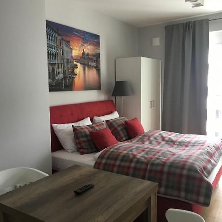 Premium Apartment Muenchen Messe Exteriör bild