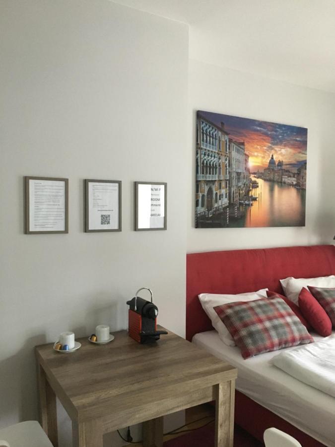Premium Apartment Muenchen Messe Exteriör bild